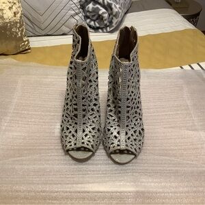 Chic Silver Cut-Out Heels NWOT